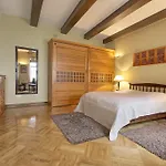 Pilies Apartments